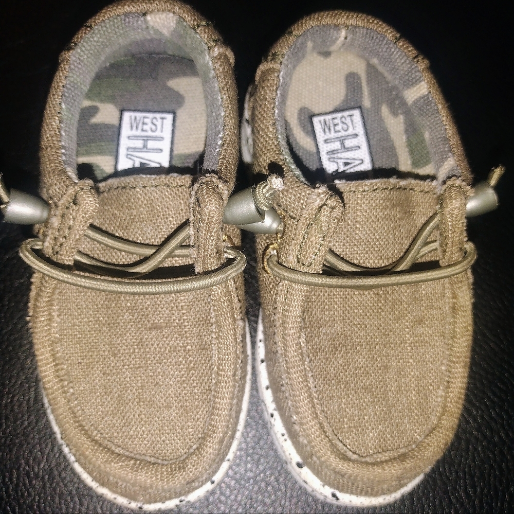 WEST HARRIS baby shoes
